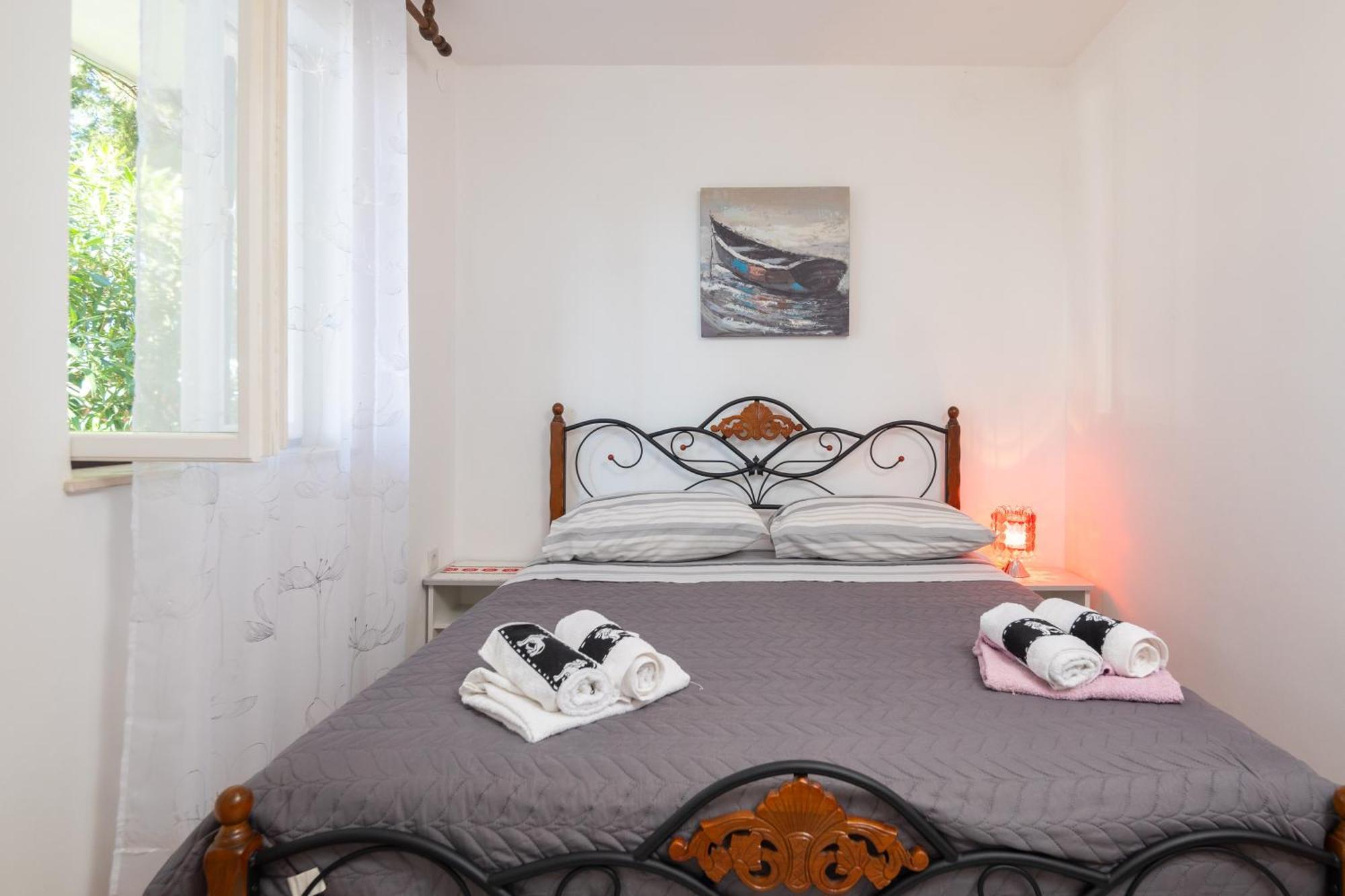 Urban Edge - Beach Apartments Omiš Εξωτερικό φωτογραφία