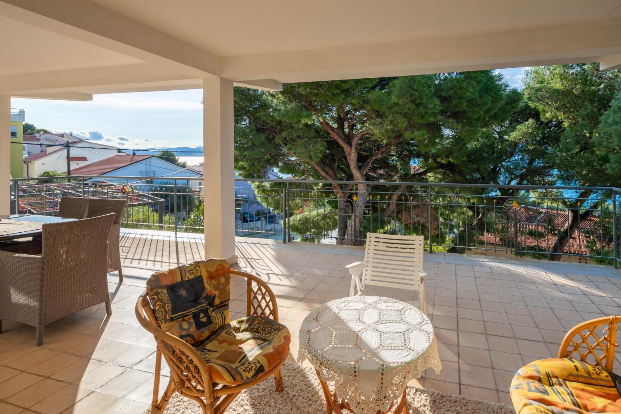 Urban Edge - Beach Apartments Omiš Εξωτερικό φωτογραφία