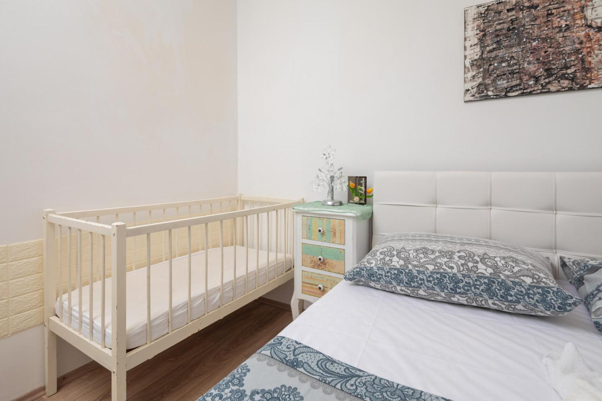Urban Edge - Beach Apartments Omiš Εξωτερικό φωτογραφία